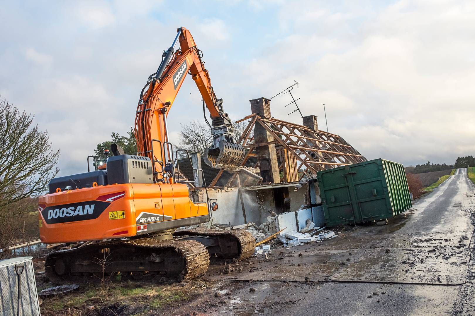 Boligminister Sophie Hæstorp Andersen (S) bebudede et opgør med ’riv ned og byg nyt’-kulturen. Men det nåede hun ikke, inden valget blev udskrevet.